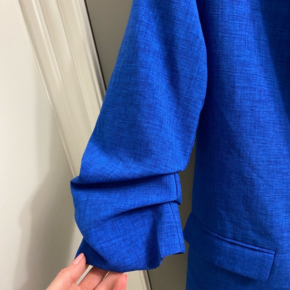 Blue, Blazer, XS, longer length, detailed 3/4 sleeves. Shein brand. - Picture 4 of 5